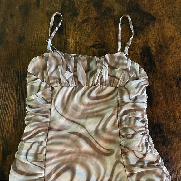 Brown Swirl Print Ruched Mini Dress - Picture 12 of 15